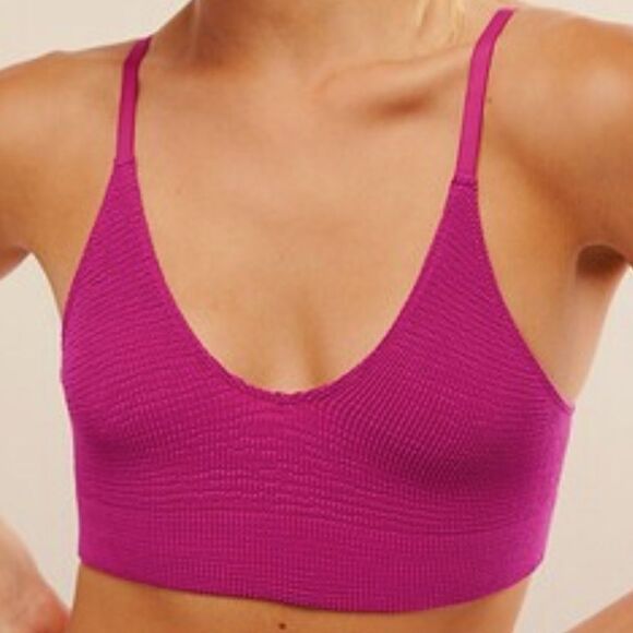 NWOT Free People The Rib Reach For Triangle Bra XS/S Seamless Pull On Voop - Picture 4 of 15